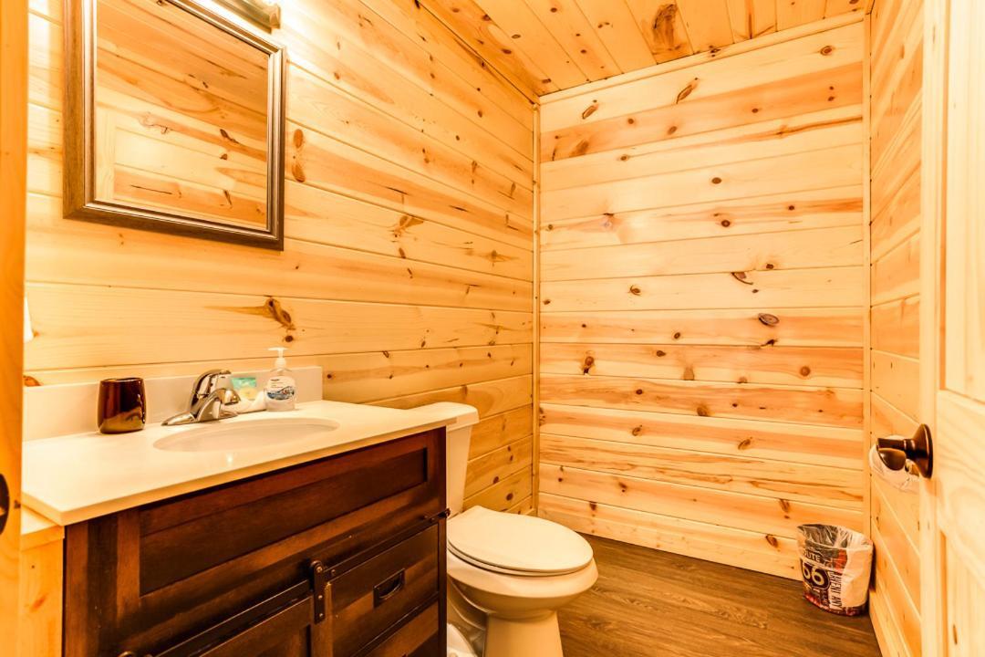 Route 66 Cabin Pigeon Forge Camera foto